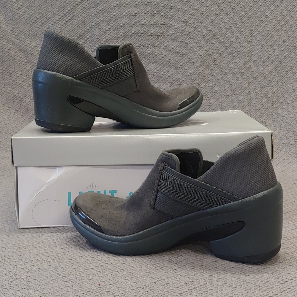 Bzees Enhanced Step ln Bootie Dark Gray - 6 - Picture 2 of 11